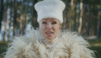 Лайма Вайкуле и украинская щедривка