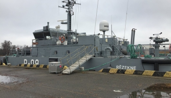 Reportāža: Viena diena ar karavīru uz Jūras spēku patruļkuģa "Rēzekne"