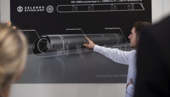 "Hyperloop" kapsulas varētu būt izmantojamas pasažieru pārvadāšanai jau 2030. gadā