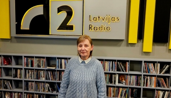 Krusta dejas dejojam Zviedrijā un Kanādā, bet „Izrāžu maratonu” vērojam Īrijā