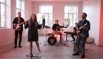 Kristīne Prauliņa ar grupu "The Soulful Crew" izdod singlu