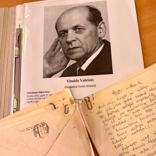 Rudinī izīs pīminis i atkluošmu gruomota “Vitolds Valeiņs: personeiba i dorbi”