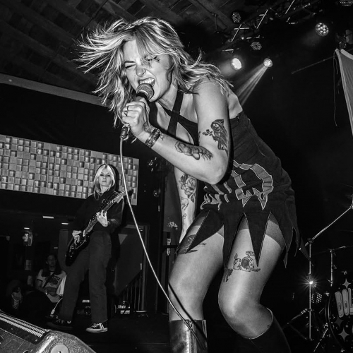 Jaunie punk/hardcore/metalcore albumi no ASV