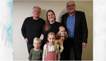 Kāds dinozaurs dzīvo latviešu digitālajā vidē? Mīklas min Liepu ģimene no Baldones