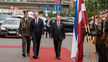 Latvijā ierodas Izraēlas prezidents Ichaks Hercogs kopā ar dzīvesbiedri