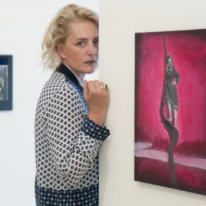 Māksliniece Anna Heinrihsone: Arī teātri vispirms domāju no gleznieciskā viedokļa