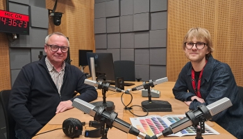 Krāsa kā jaudīgs izteiksmes līdzeklis. Scenogrāfs un gleznotājs Andris Kaļiņins 