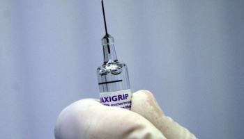 Stradiņa slimnīca saviem pacientiem "stingri rekomendē" vakcinēties pret gripu