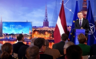 vai zini, diplomātija