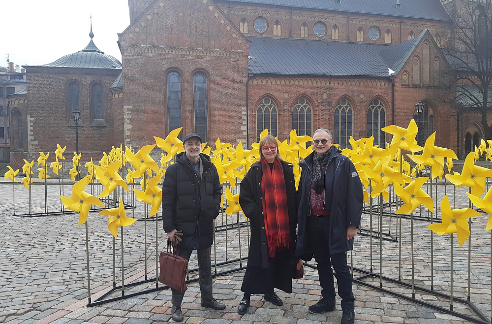 Porcelāna dzīres mākslas centrā "Zuzeum". Studijā - Sandra Krastiņa un Jānis Zuzāns