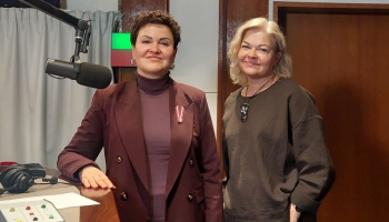 Teātra kritiķe Henrieta Verhoustinska: Teātris man ļoti, ļoti palīdz dzīvot 