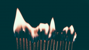 Mājokļa ugunsdrošība: Atgādinām par darbiem, kas jāveic pirms apkures sezonas