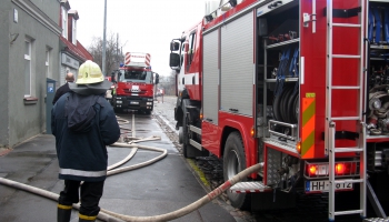 Латвийские пожарные: приезжают вовремя, но выгорают на работе
