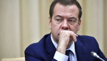 Eiropas Savienības un Āzijas samitā gaida Krievijas premjera Dmitrija Medvedeva ierašanos