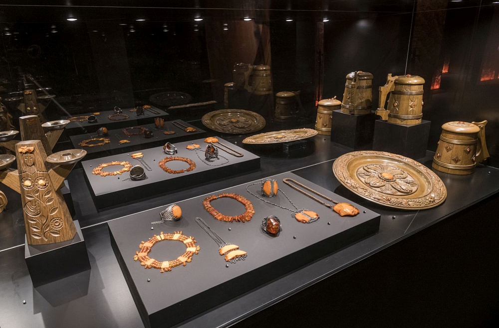 Dzintars – Baltijas zelts