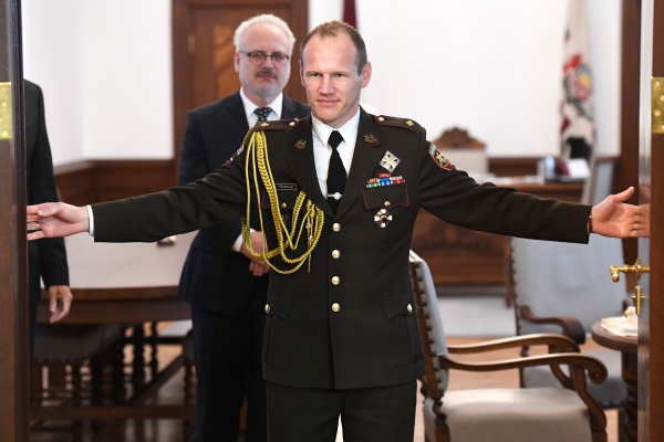 Cilvēks ziņu virsrakstos