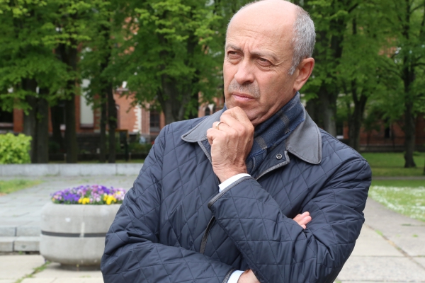 Cilvēks ziņu virsrakstos