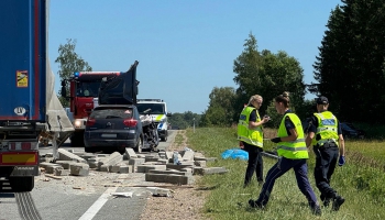 Traģiskas avārijas uz ceļiem, amatu sadale Eiropā. Vērtējam šīs nedēļas aktualitātes