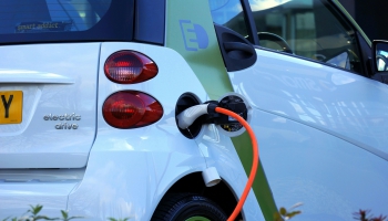 Neskaidrības ap elektroauto atbalstu nākotnē, ministrija vērtēs līdzšinējo programmu