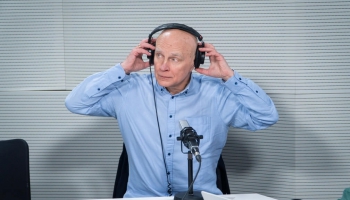 Krustpunktā Brīvais mikrofons ar Latvijas Televīzijas režisoru Arvīdu Babri