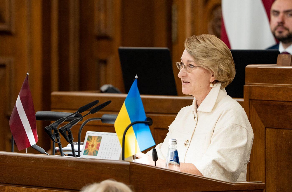 Saeimā uzklausa ziņojumu par paveikto un iecerēto darbību valsts valodas saglabāšanai