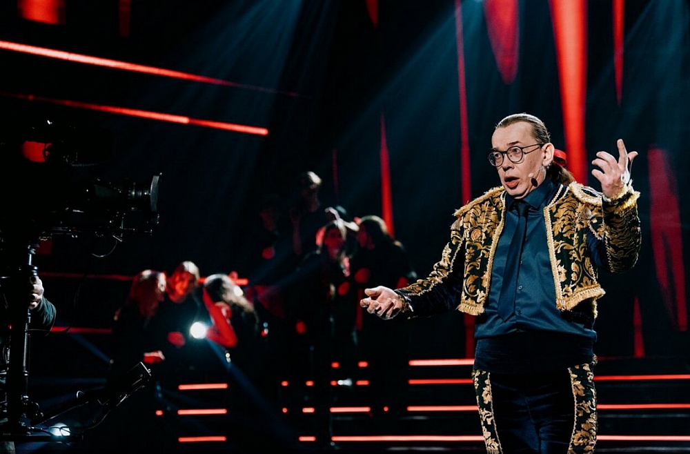 Pārdziedi mani Artūrs Uškāns