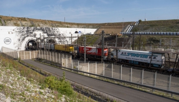 20. janvāris. Lielbritānija un Francija paziņo par Lamanša tuneļa būvniecību