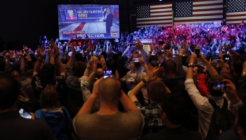 Tramps un Klintone uzvar kārtējās ASV priekšvēlēšanas