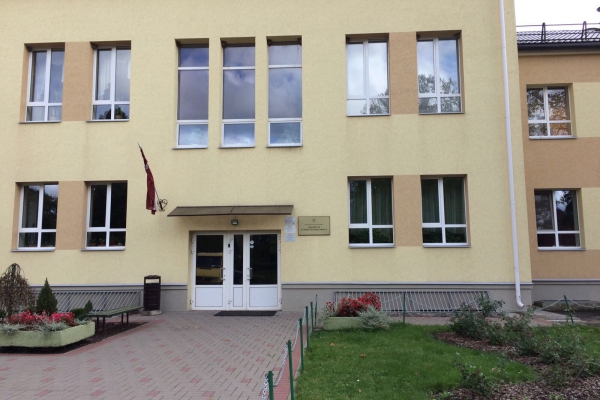 Īstenības izteiksme 15 minūtēs