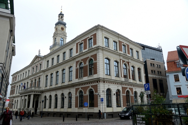 Īstenības izteiksme 15 minūtēs