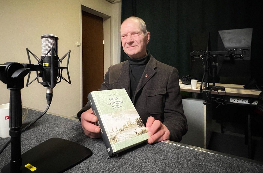 Radio mazā lasītava