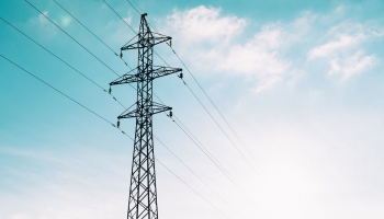 Krustpunktā: Vai ir plāns, ka Latvijā varētu mazināt elektroenerģijas cenas?