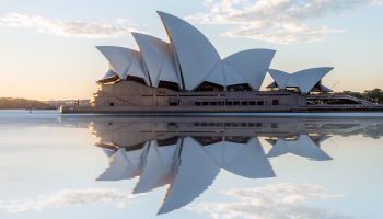 Vai zini par Sidnejas opernama tapšanu?
