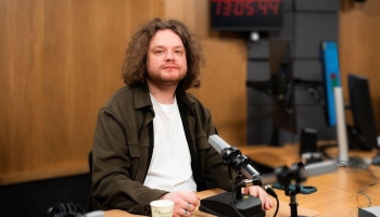 Matīss Kaža: “Apbrīnas ieleja” ir izrāde, kurā iegrimt, bet reizē sapnis, kurā jādomā līdz