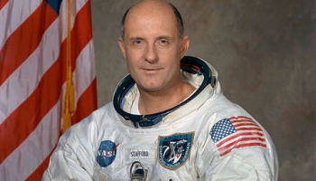 17. septembris. Dzimis astronauts Tomass Stafords