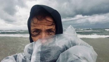 Kā smelties iedvesmu, mieru un spēku dabā un transformēt to gleznās?