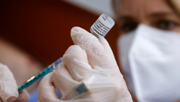Viltus vakcinācijā pret Covid-19 iesaistītas arī medmāsas