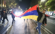 Armēnijā sākušies protesti pret vienošanos par kara izbeigšanu Kalnu Karabahā