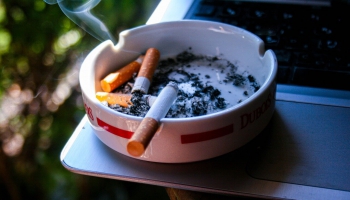 Nikotīna atkarība ir nopietna problēma: kā no tās atbrīvoties?