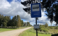 atv-faili-elektroskrejriteņi-laukos pietura