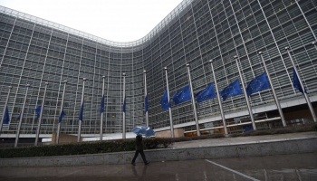 Briselē vienojas palielināt Eiropas Aizsardzības aģentūras budžetu nākamgad