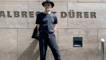 Jēkabs Voļatovskis - dizainers ar skanošām uzpariktēm