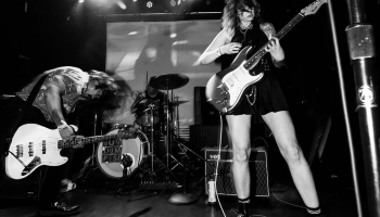 Jaunie "grungegaze/heavygaze" albumi no ASV