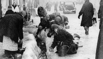 27. janvāris. Oficiāli paziņo par Ļeņingradas atbrīvošanu no blokādes