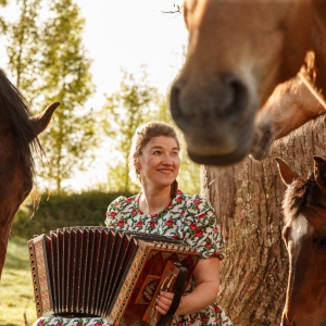 Muzikante Līga Broduža: Mums aizver ciet balsis, kad pasaka: „Kuš!”