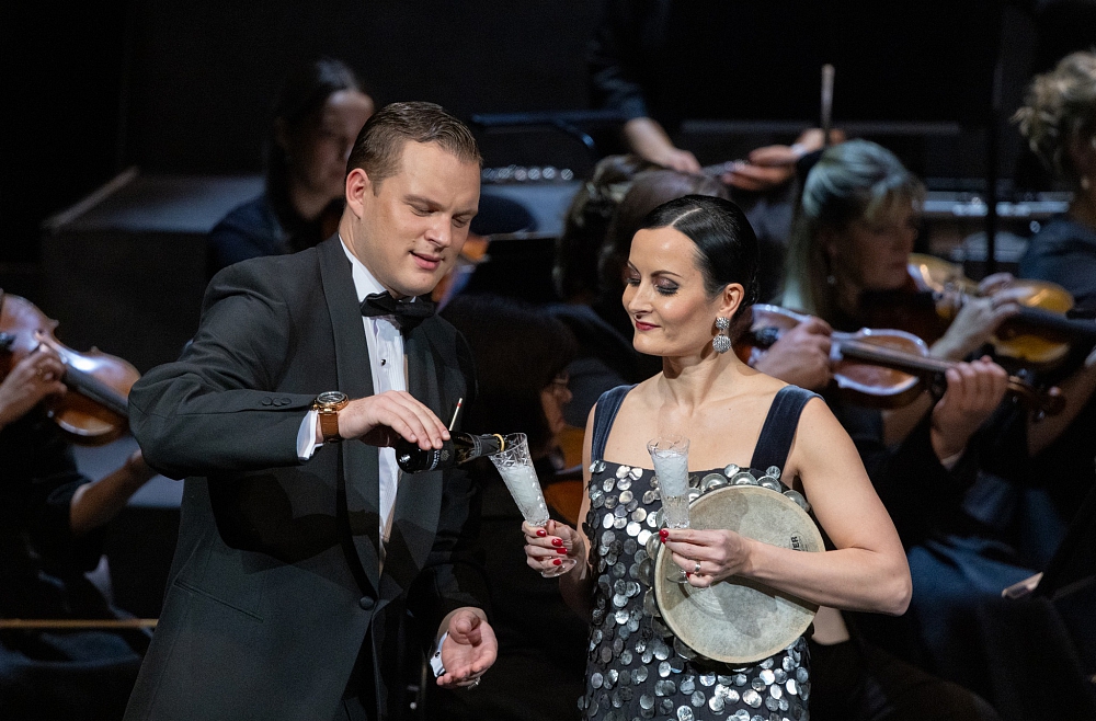 Vecgada koncerts Operā