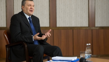 Ukrainas eksprezidents Janukovičs esot gatavs stāties starptautiskās tiesas priekšā