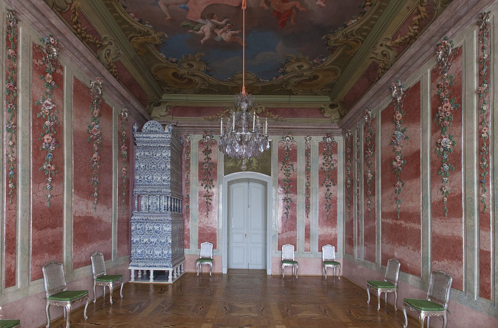 Vietu lietas Latvijā