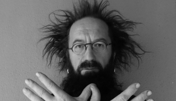 Художник и режиссер Максим Исаев