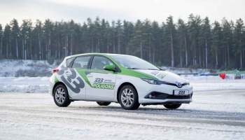 Kā pilnveidot ziemas autovadīšanas iemaņas?